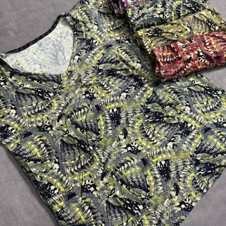 مشخصات تیشرت زنانه نخی